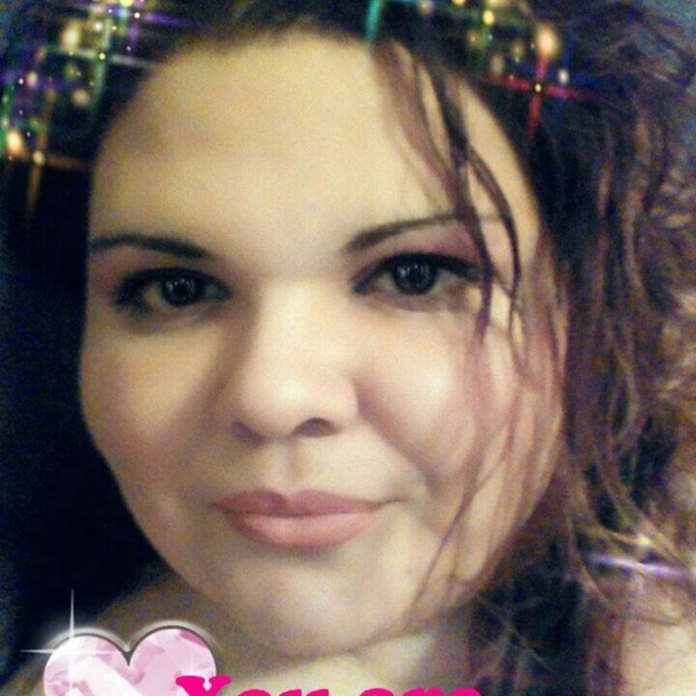 Meet your Posher, Yvone